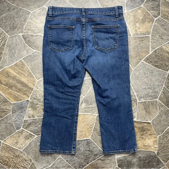 Talbots Signature Crop Flare Petite Jean Capris - Picture 3 of 14